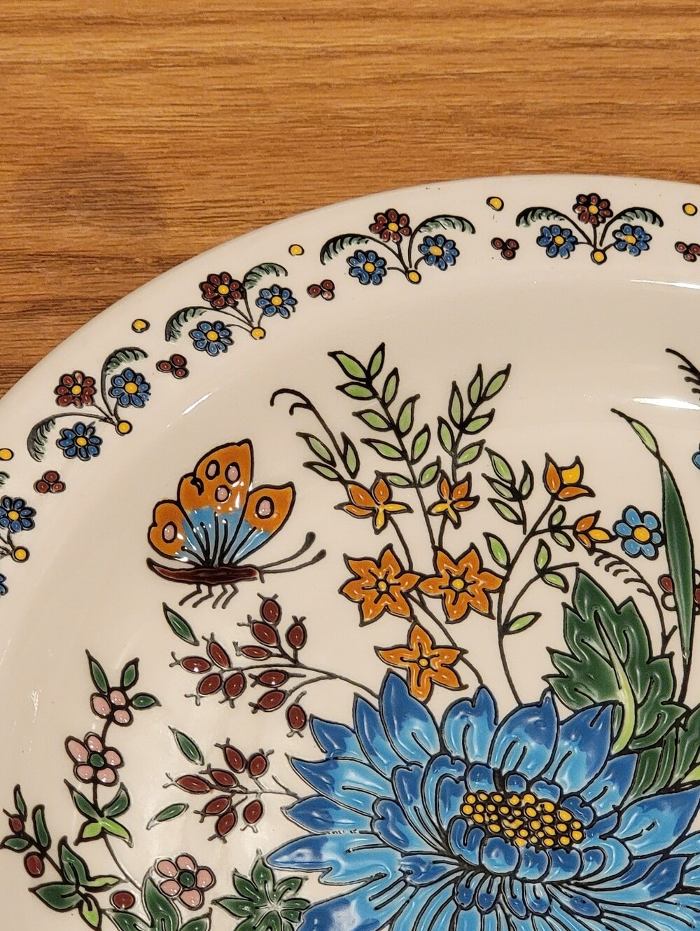 Nassos Rodos Plate Hand Painted Decorative Plate Flowers Butterflies 24 K Gold - Picture 2 of 8
